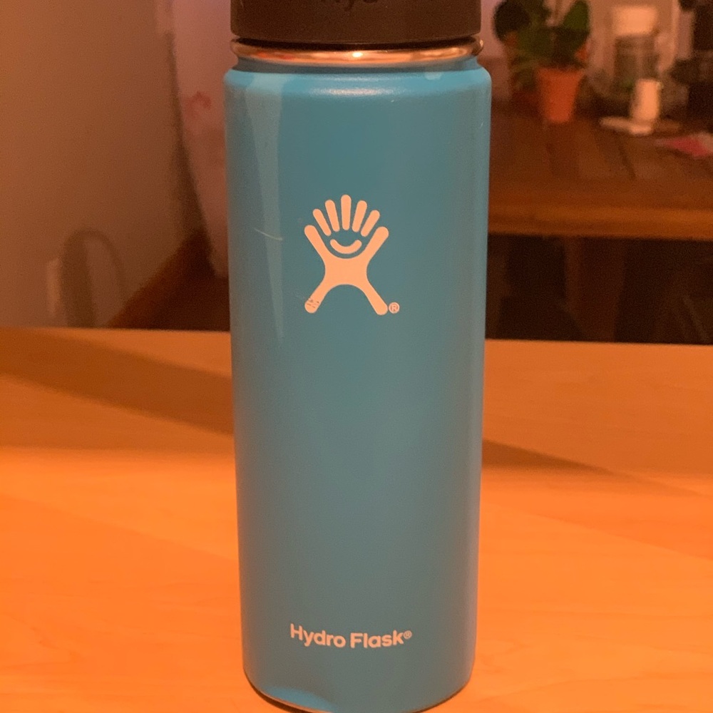 Blue 20oz Hydro Flask